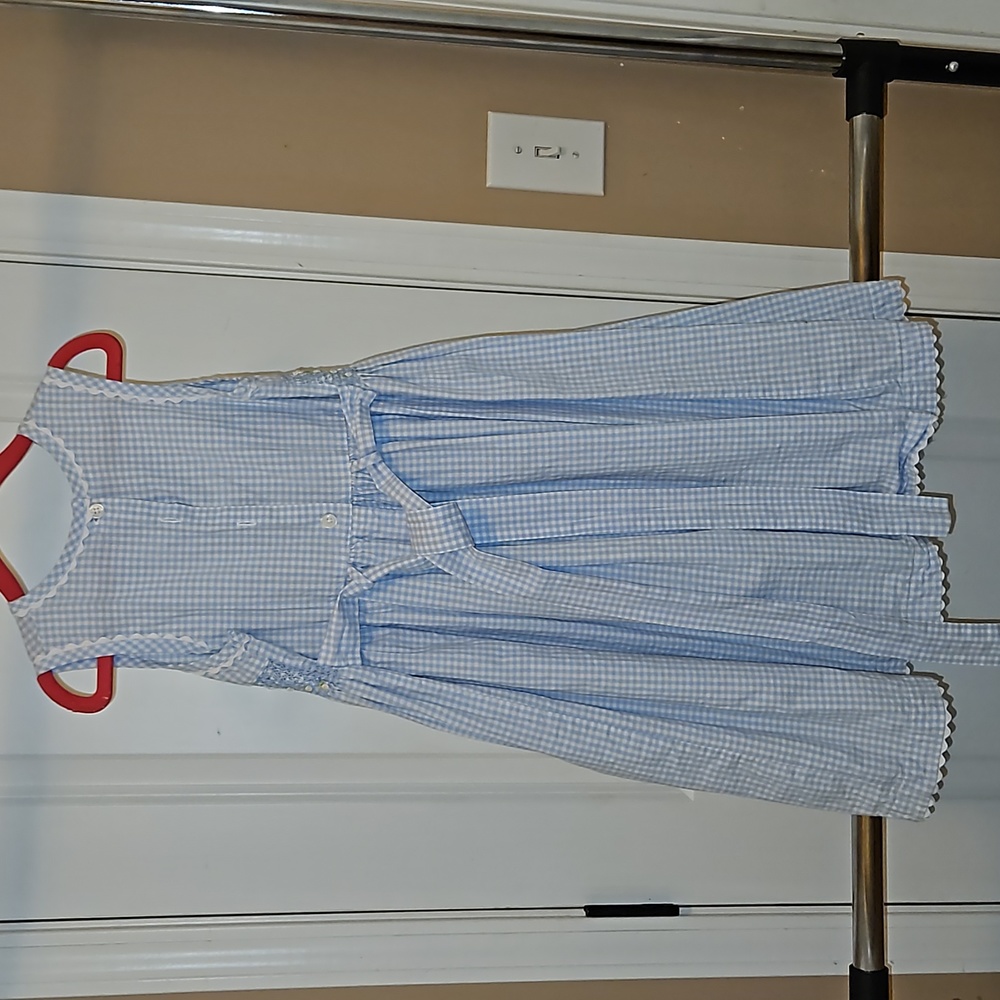 Dress - Picture 4 of 5